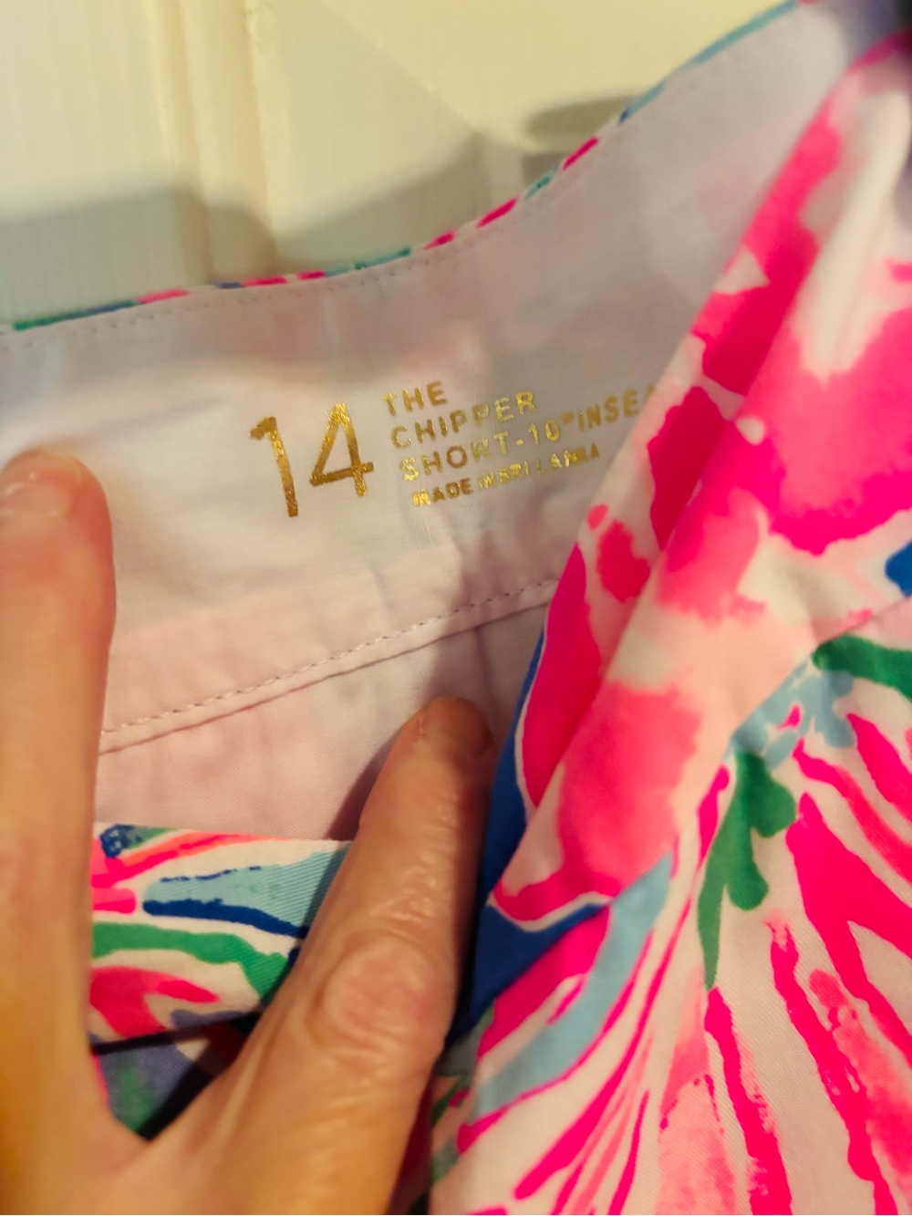 Lilly Pulitzer Chipper 9” Short Floral Bermuda Shorts in Pink & Blue - Picture 2 of 2